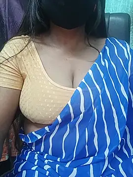Snapshot of Bhanu-Sharma chatting on August 1, 2026, 1:43 pm Bhanu-Sharma online show from August 1, 2026, 1:43 pm