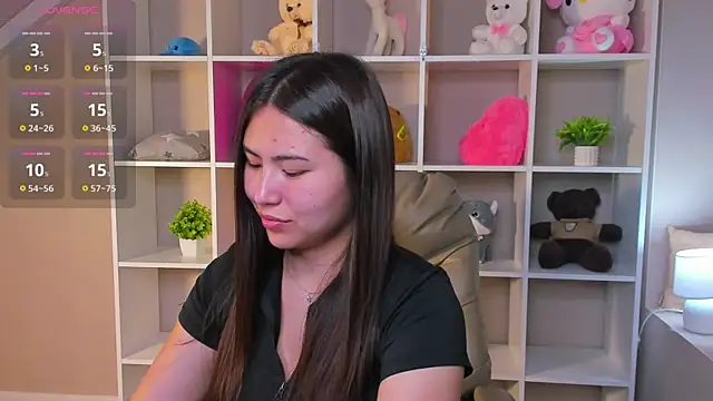 Snapshot of Megan_Williamms chatting on September 12, 2025, 8:25 am Megan Williamms online show from September 12, 2025, 8:25 am