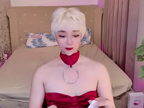 Ts-yoshi online show from November 30, 2025, 9:19 pm