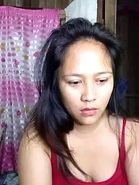 Snapshot of pretty_me092121 chatting on May 7, 2026, 6:35 pm pretty me092121 online show from May 7, 2026, 6:35 pm