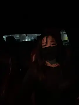 xiao-mo520 online show from October 21, 2025, 9:21 am