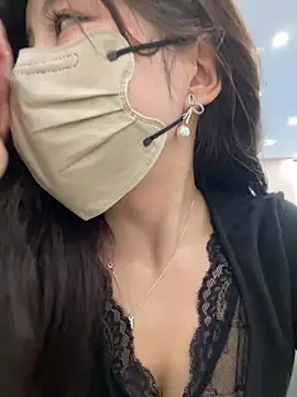 xiao-mo520 online show from April 4, 2026, 7:50 am