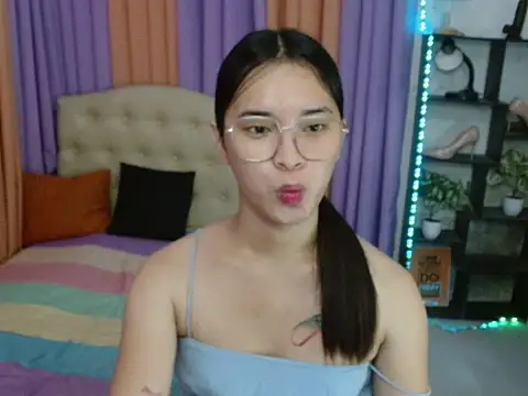 Snapshot of SeductiveAppleTS chatting on November 26, 2025, 2:45 am SeductiveAppleTS online show from November 26, 2025, 2:45 am