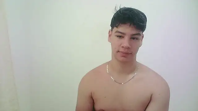 Snapshot of zeus_181 chatting on June 2, 2026, 1:35 pm zeus 181 online show from June 2, 2026, 1:35 pm