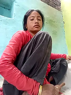 Snapshot of Payal-0143 chatting on December 3, 2025, 10:57 am Payal-0143 online show from December 3, 2025, 10:57 am