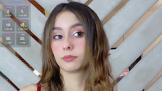 Snapshot of Sarah-Grace chatting on May 8, 2026, 1:22 am Sarah-Grace online show from May 8, 2026, 1:22 am