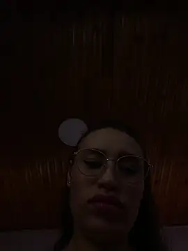 juliana-mancini online show from January 5, 2026, 5:27 pm