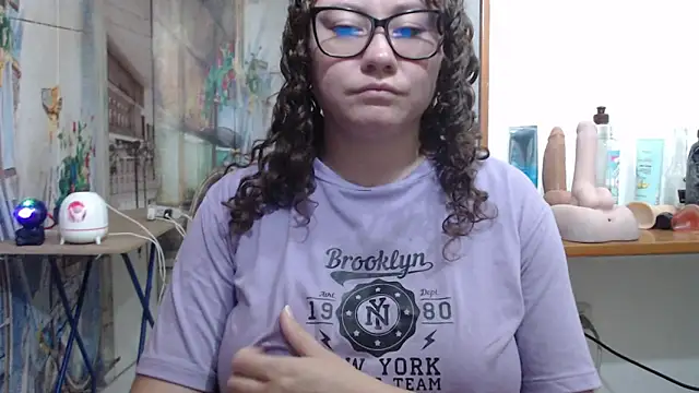 greeneyes nurse online show from April 14, 2026, 1:00 am