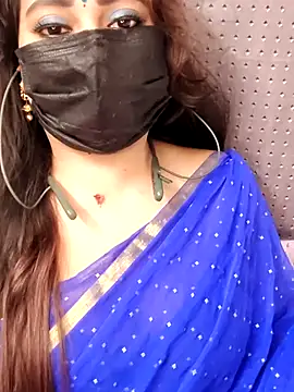 Snapshot of Cutie_nila26 chatting on October 1, 2025, 5:02 am Cutie nila26 online show from October 1, 2025, 5:02 am