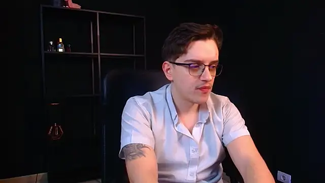 FelixStarkk online show from April 26, 2026, 5:27 am