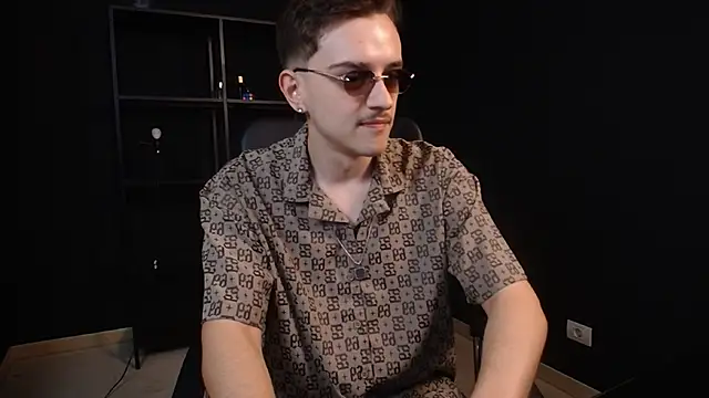 Snapshot of FelixStarkk chatting on July 7, 2026, 5:54 am FelixStarkk online show from July 7, 2026, 5:54 am
