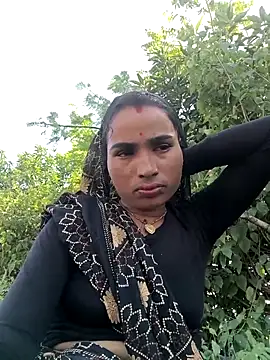 Hot raaani online show from September 24, 2025, 9:01 am