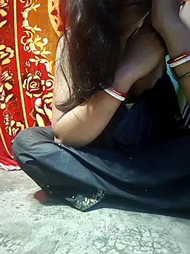 Snapshot of Hot-Riya001 chatting on February 6, 2026, 9:45 am Hot-Riya001 online show from February 6, 2026, 9:45 am