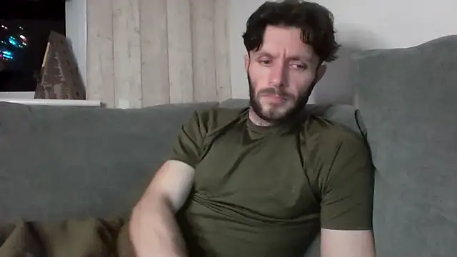 MasterJakeJohns online show from December 18, 2025, 11:22 pm