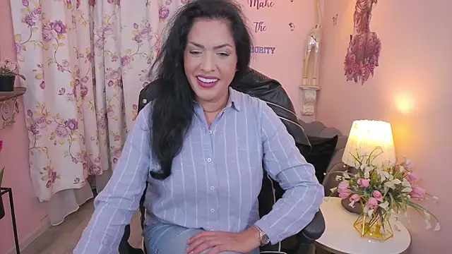 MyLovOne online show from October 24, 2025, 10:55 am