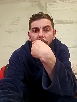 Alex-andru88 online show from February 3, 2026, 10:31 am