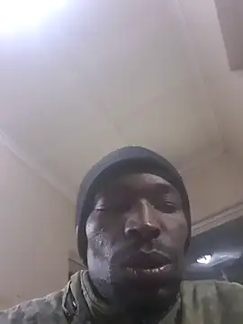 Snapshot of sex-machanic chatting on October 3, 2025, 9:12 pm sex-machanic online show from October 3, 2025, 9:12 pm