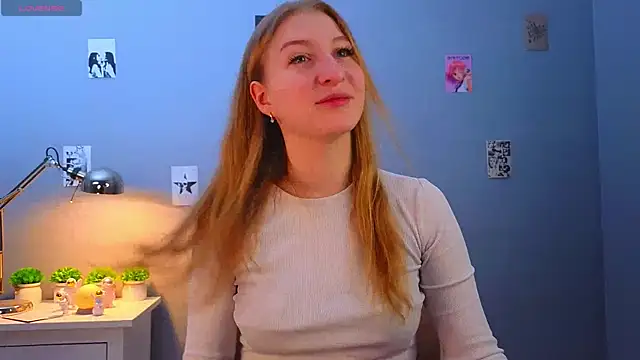 LorettaGladman online show from November 16, 2025, 4:07 am