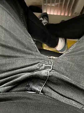 Ersin meral online show from September 12, 2025, 7:19 am