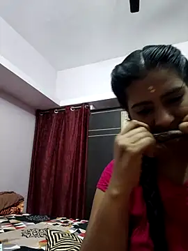 Tamil-Meenu12 online show from November 5, 2025, 6:02 am