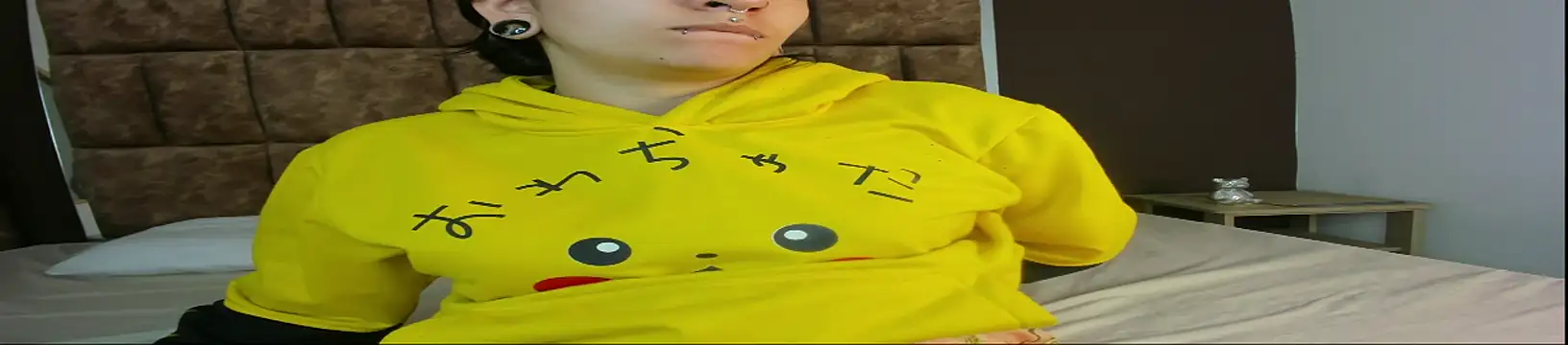 Snapshot of Kitty_ravee chatting on September 19, 2025, 12:06 pm Kitty ravee online show from September 19, 2025, 12:06 pm