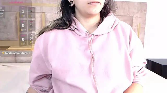 Snapshot of Kitty_ravee chatting on September 24, 2025, 1:47 pm Kitty ravee online show from September 24, 2025, 1:47 pm