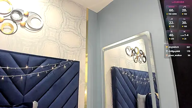 GiaBlaze  online show from January 9, 2026, 10:51 am