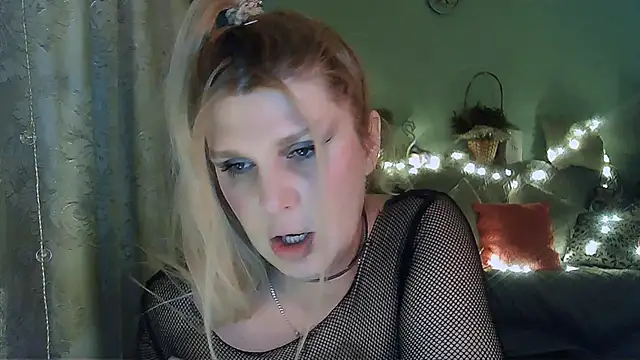 TsPostophere online show from February 2, 2025, 1:41 pm