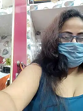 nisha 1110 online show from September 15, 2025, 1:55 pm