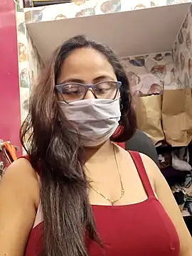 nisha 1110 online show from November 13, 2025, 6:29 pm