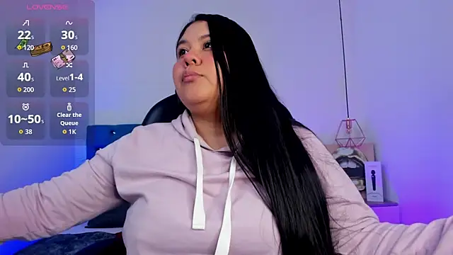 Snapshot of julieta_miller01 chatting on September 16, 2025, 11:44 am julieta miller01 online show from September 16, 2025, 11:44 am