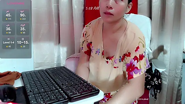 nesianhottits online show from July 22, 2026, 9:39 pm