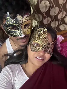 Snapshot of VVcouple chatting on September 15, 2025, 5:46 pm VVcouple online show from September 15, 2025, 5:46 pm