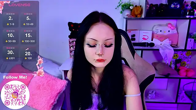 MiaScarlettt online show from December 19, 2025, 7:21 pm