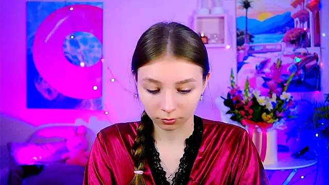 Snapshot of JulieDaniel chatting on October 3, 2025, 8:11 am JulieDaniel online show from October 3, 2025, 8:11 am