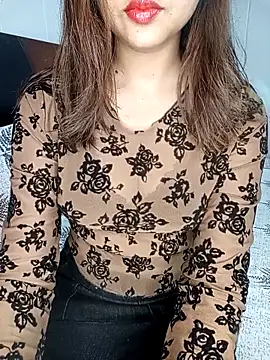 Snapshot of Hot_malika19 chatting on February 3, 2026, 10:31 am Hot malika19 online show from February 3, 2026, 10:31 am