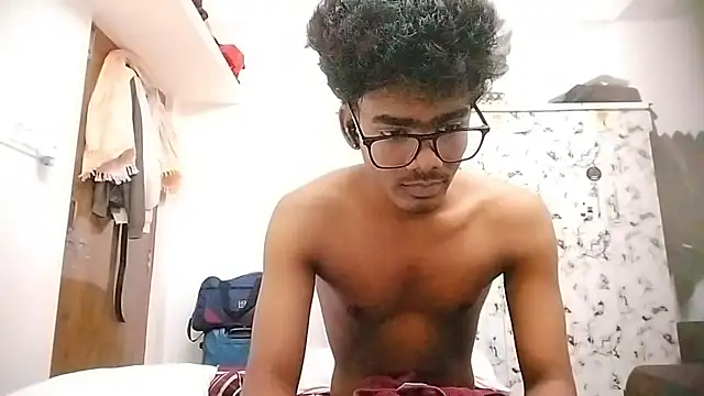 Snapshot of Rahulisagoodguy chatting on September 20, 2025, 12:50 pm Rahulisagoodguy online show from September 20, 2025, 12:50 pm