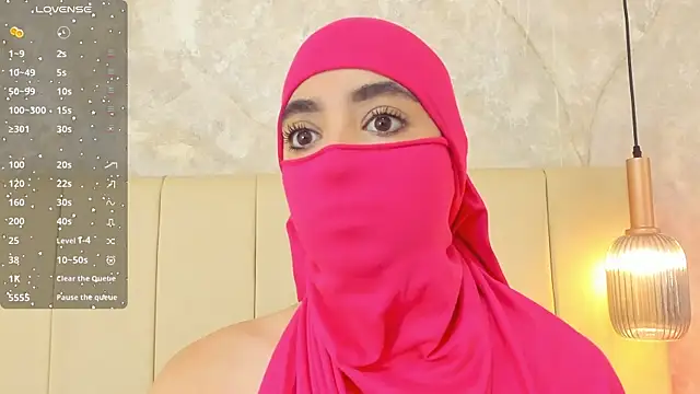 Snapshot of nayiraa_ chatting on May 22, 2026, 11:38 am nayiraa online show from May 22, 2026, 11:38 am