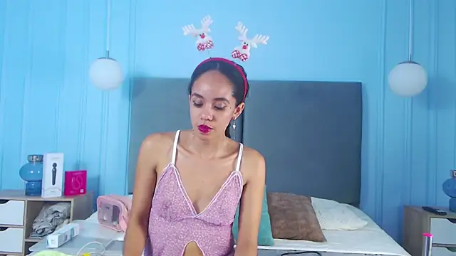 TerryGreenwood online show from December 19, 2025, 1:18 pm