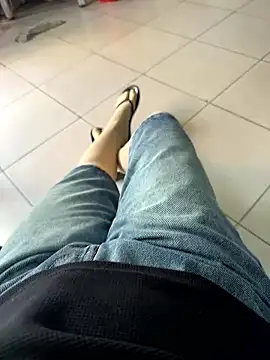 sharon-Hanna online show from March 24, 2026, 1:21 am