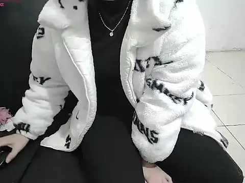 Owe chan online show from January 14, 2026, 11:42 pm