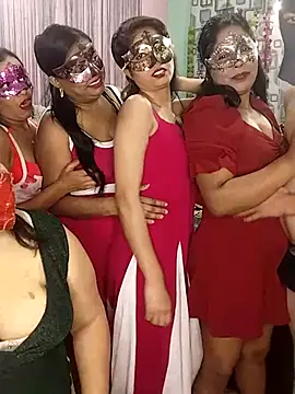 Sexy anaamika online show from December 18, 2025, 7:03 am