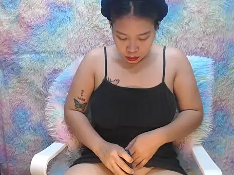 Snapshot of wild_rose69 chatting on July 6, 2026, 11:18 pm wild rose69 online show from July 6, 2026, 11:18 pm