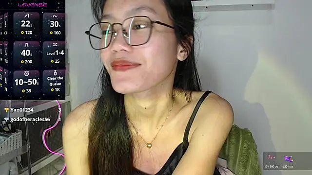 skinny gracie online show from March 17, 2026, 9:40 pm