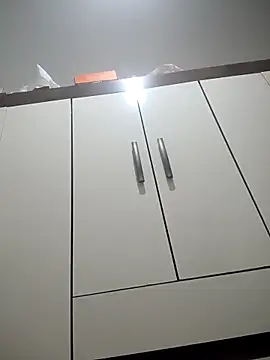 Crocante Hot online show from November 11, 2025, 10:10 pm