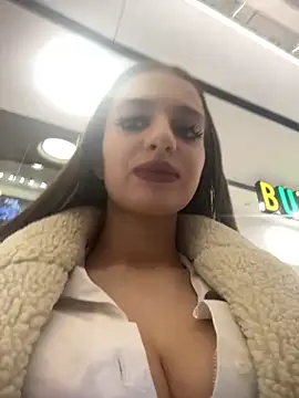 Anyssia online show from November 26, 2025, 3:24 pm