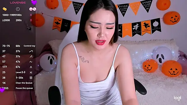 Snapshot of Momo_Ayase_ chatting on November 1, 2025, 2:19 pm Momo Ayase online show from November 1, 2025, 2:19 pm