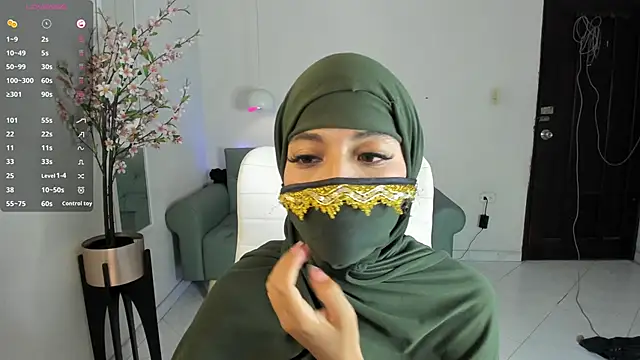 Snapshot of leila_whisper chatting on September 10, 2025, 6:52 pm leila whisper online show from September 10, 2025, 6:52 pm