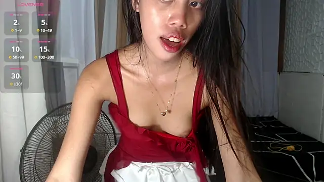 Snapshot of kourtneyluv_ chatting on April 24, 2026, 6:05 am kourtneyluv online show from April 24, 2026, 6:05 am