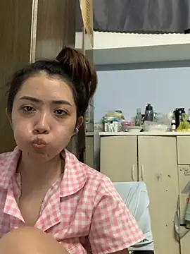 Minee1202 online show from July 27, 2026, 2:29 am